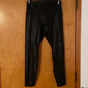 Lululemon 25” align never worn. Radiant foil print looks like faux leather